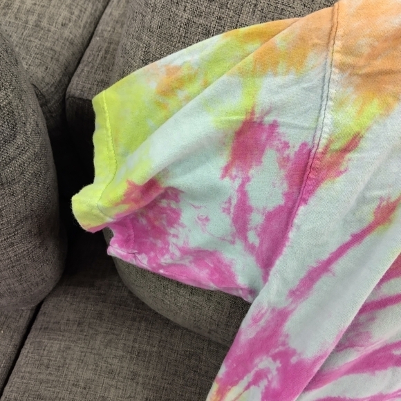Women's Tye Dye T Shirt Size Medium - Picture 8 of 16